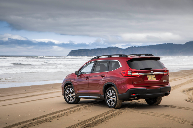 Illustration for article titled The 2019 Subaru Ascent Is The Three-Row SUV That Actually Feels Like A Subaru